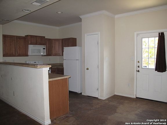 2nd image of 5006 Summit Wood APT 3