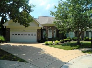 2206 Picardy Meadow Ln, Chesterfield, MO 63017