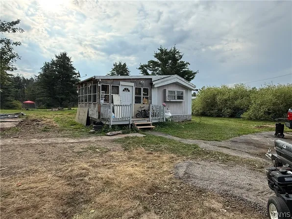2714 Us Route 11, Mexico, NY 13131