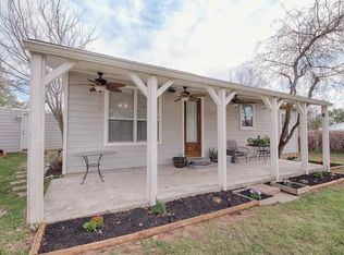 324 E Castlewood St, Granite Shoals, TX 78654