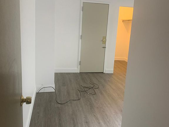 4th image of 221 Pearl St #2