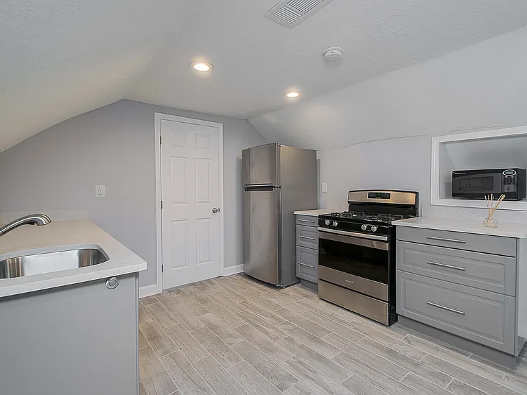 974 Todd Rd NE #2 — Photo 6