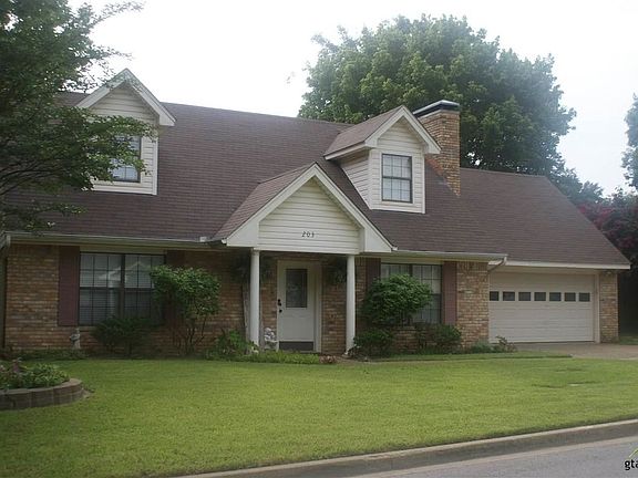 2nd image of 203 Joann Pl