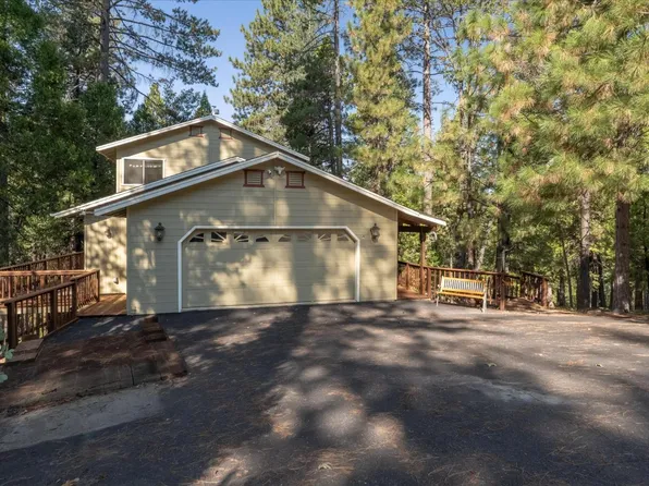 2469 Grenoble Ct, Arnold, CA 95223