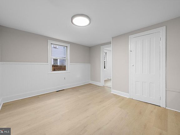 4th image of 65 Mary St