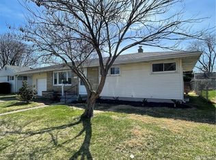 572 Van Tress Dr, Fairborn, OH 45324