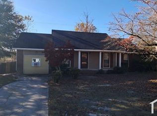 2211 Rustic Trl, Fayetteville, NC 28306