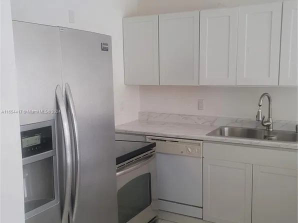 15221 NE 6th Ave APT A307, Miami, FL 33162