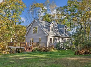 14 Cliff Ave, Freeport, ME 04032