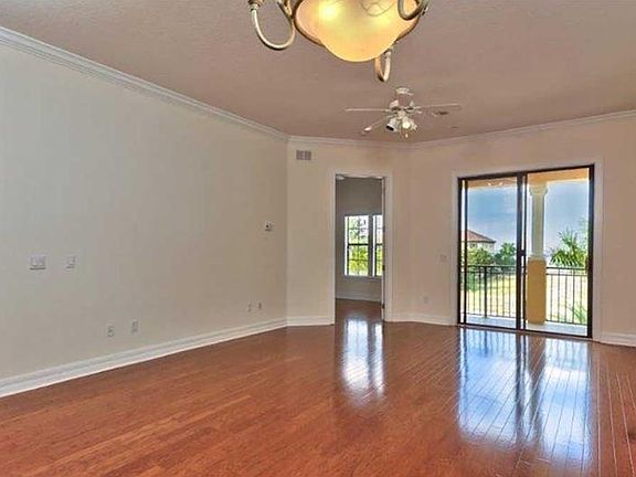 4th image of 6424 Margarita Shores Ln