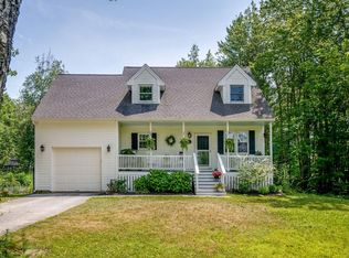 27 Fairway Dr, Scarborough, ME 04074