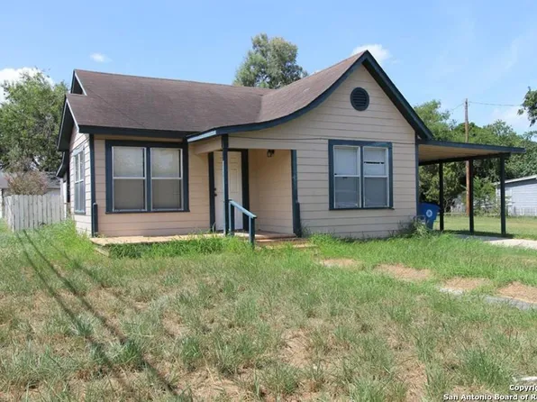 1001 E Bowie, Beeville 78102