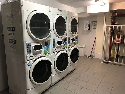 Rented by Nooklyn NYC LLC | media 11