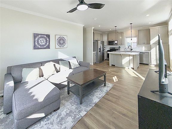 3rd image of 12530 Royal Rd Space 46