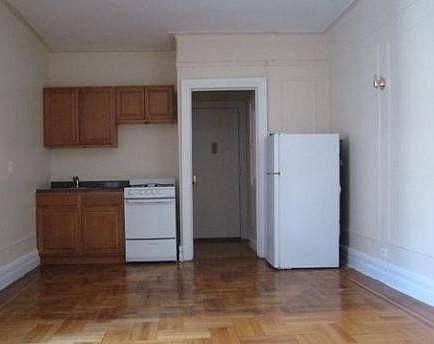 2nd image of 2791 Grand Concourse APT 507