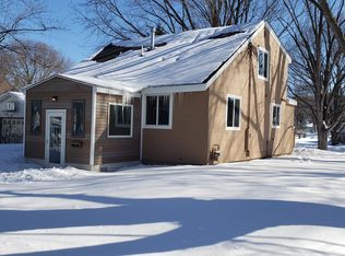 413 Wood St N, Jordan, MN 55352