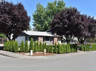 11765 SW Tigard Dr, Tigard, OR 97223