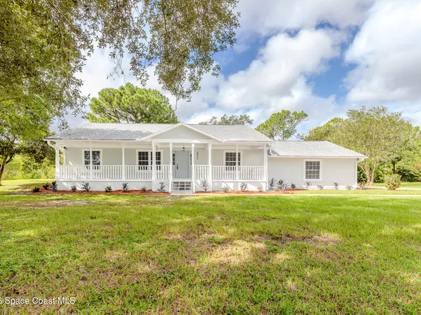 2935 Long Lake Dr, Titusville, FL 32780
