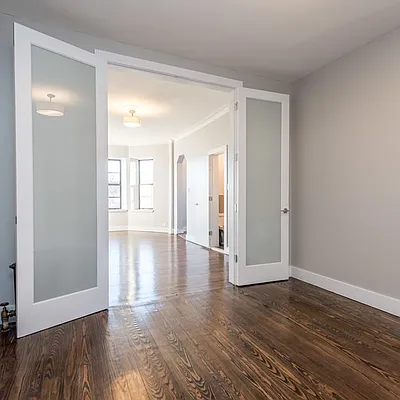 Rented by Nooklyn NYC LLC | media 19