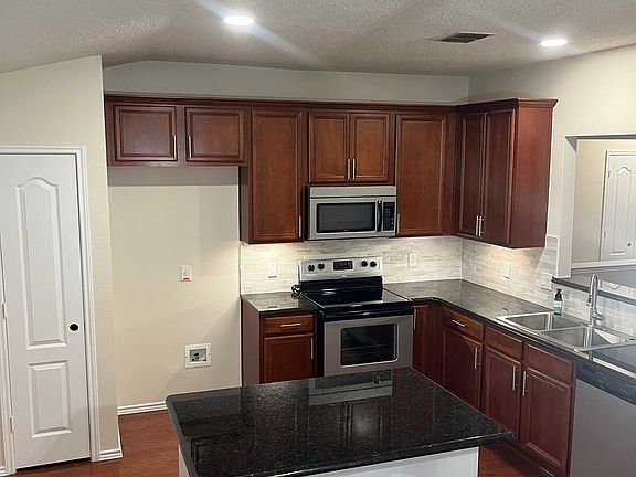 Kitchen with Island