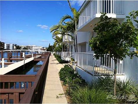 4th image of 7950 Tatum Waterway Dr APT 21