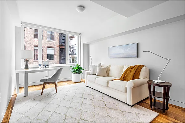 Sold by Compass | media 7
