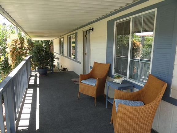 2nd image of 802 Villa Teresa Way #802