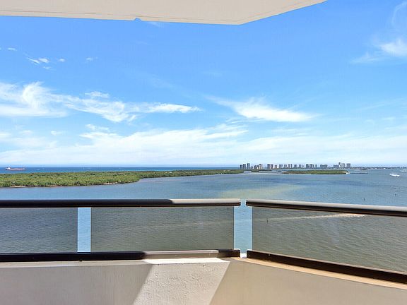 2nd image of 100 Lakeshore Dr APT 1457