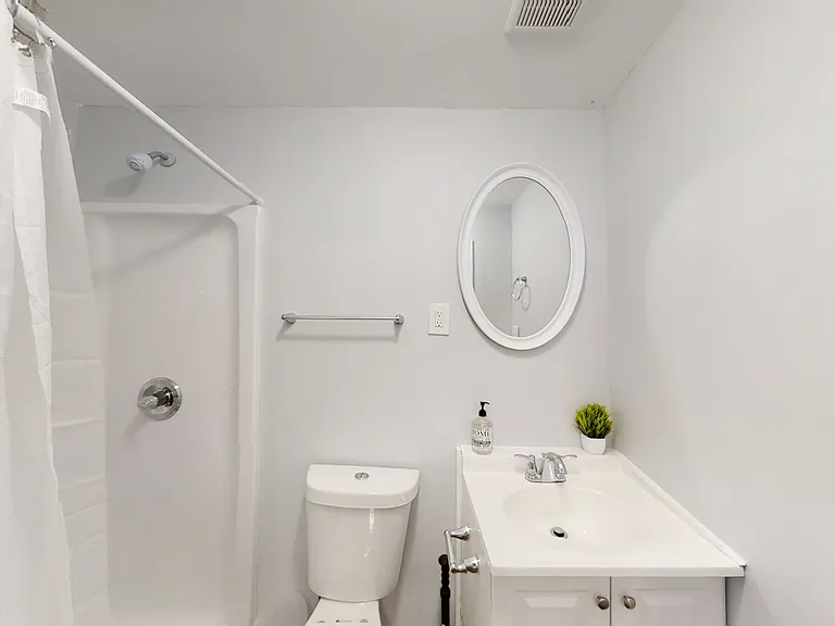 3791 N Camp Creek Pkwy SW — Photo 3