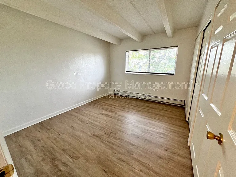 1180 Yosemite St #301 — Photo 12