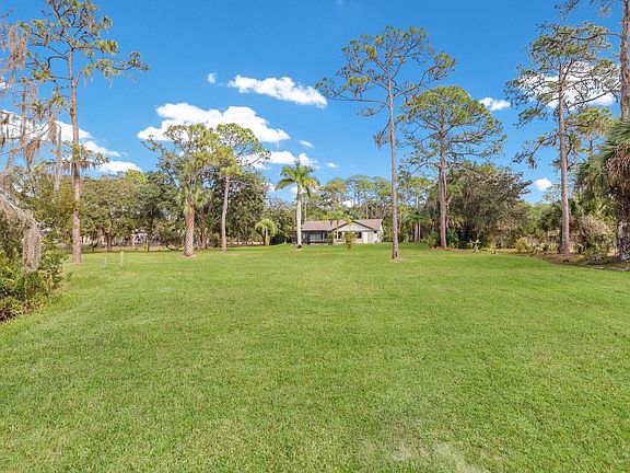 4th image of 6275 N Biscayne Dr