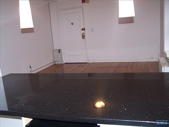 5th image of 2350 Linwood Ave #2F-502F