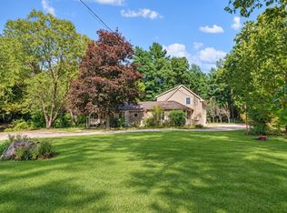 17 N Washington St, Norton, MA 02766
