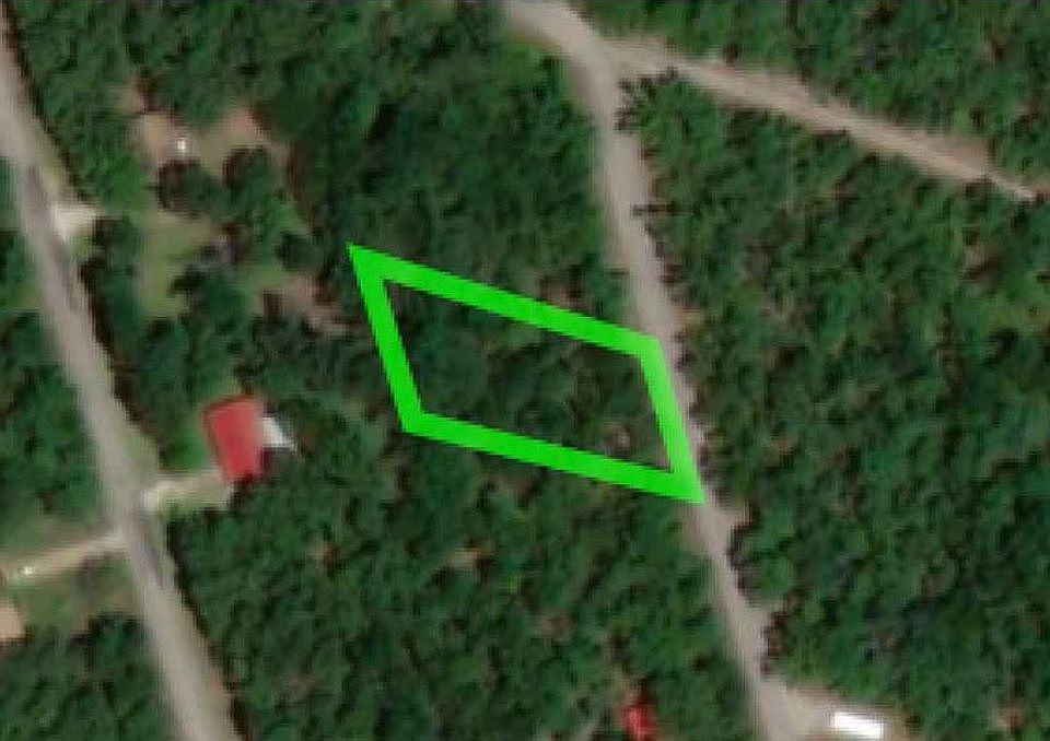 2nd image of 701 Wren Dr