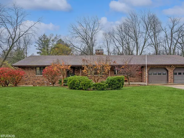 531 Hawthorne Ln, Niles, MI 49120