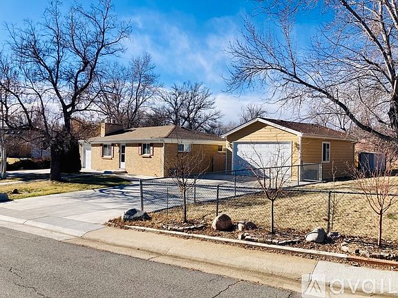 4th image of 6055 Benton St