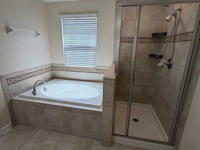 15171 Bridgewater Crossings Blvd — Photo 14