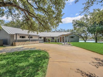 501 Lakeview Dr., Horseshoe Bay, TX, 78657