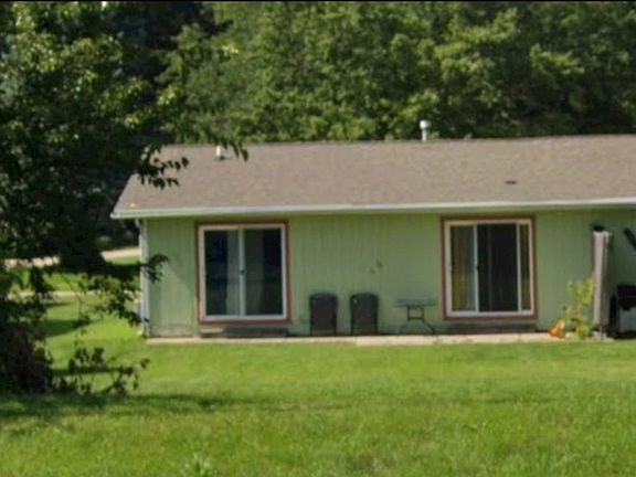 2nd image of 2610 Blarney Stone Dr #2610