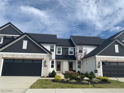 469 Bordeaux Blvd, Broadview Heights, OH, 44147