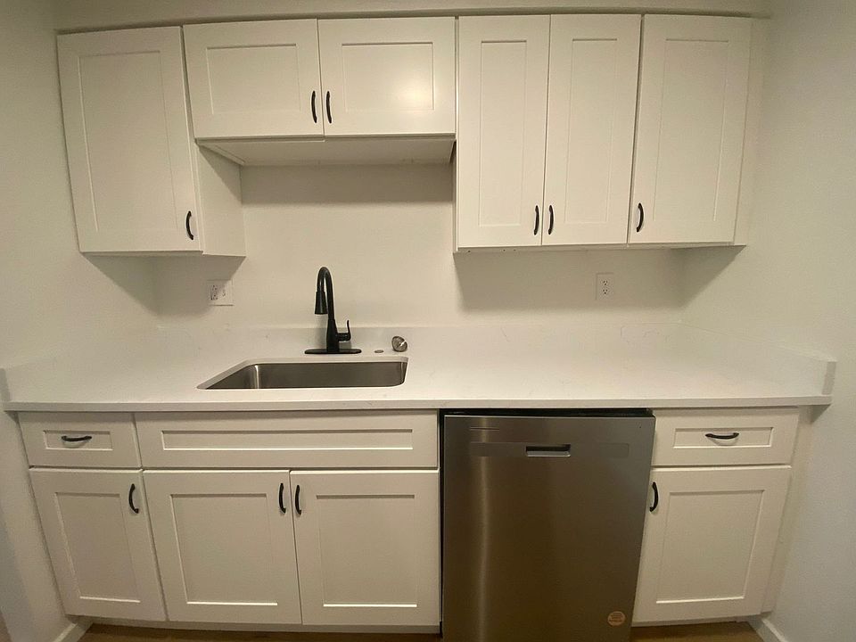 DT103 104 Blvd Apartments Pacific, WA Zillow