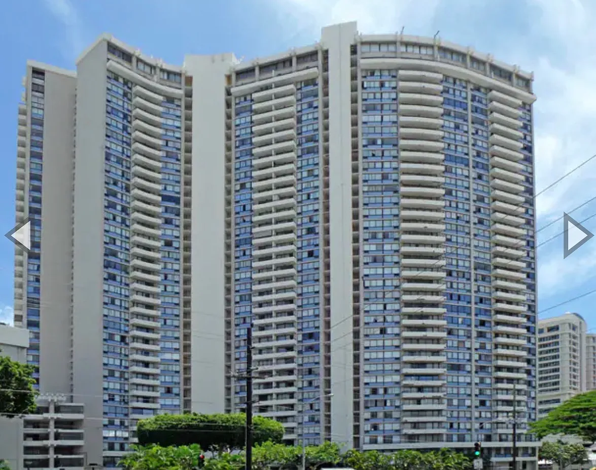 2 bed, 831 sqft, $3,200 — Photo 1