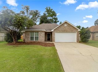 17475 Milan Dr, Hammond, LA 70403