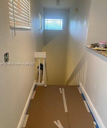 3rd image of 211 SW Palm Dr APT 208