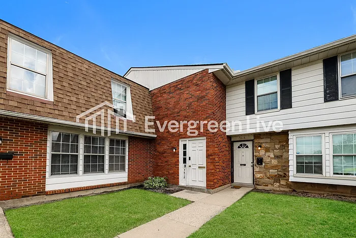 Building Photo - 7618 Mount Hood Dr