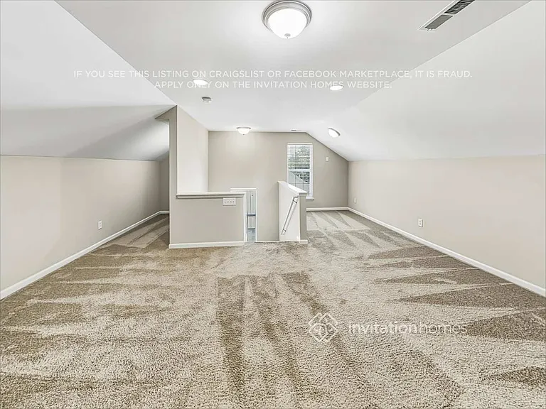 6918 Olmsford Dr — Photo 13