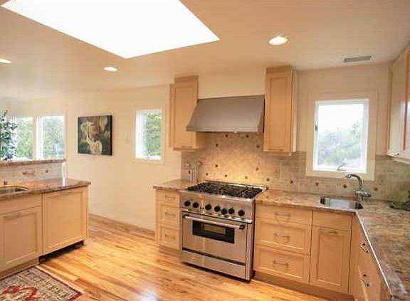 2nd image of 2114 Murcia Ct