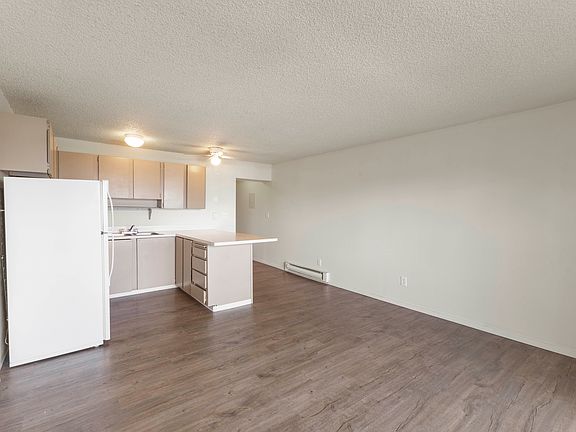 3rd image of 501 S 7th St APT 13