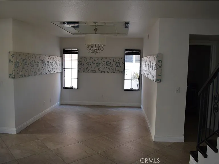 7480 Addison Rd — Photo 5