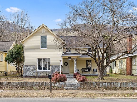 2nd image of 5615 Saint Elmo Ave